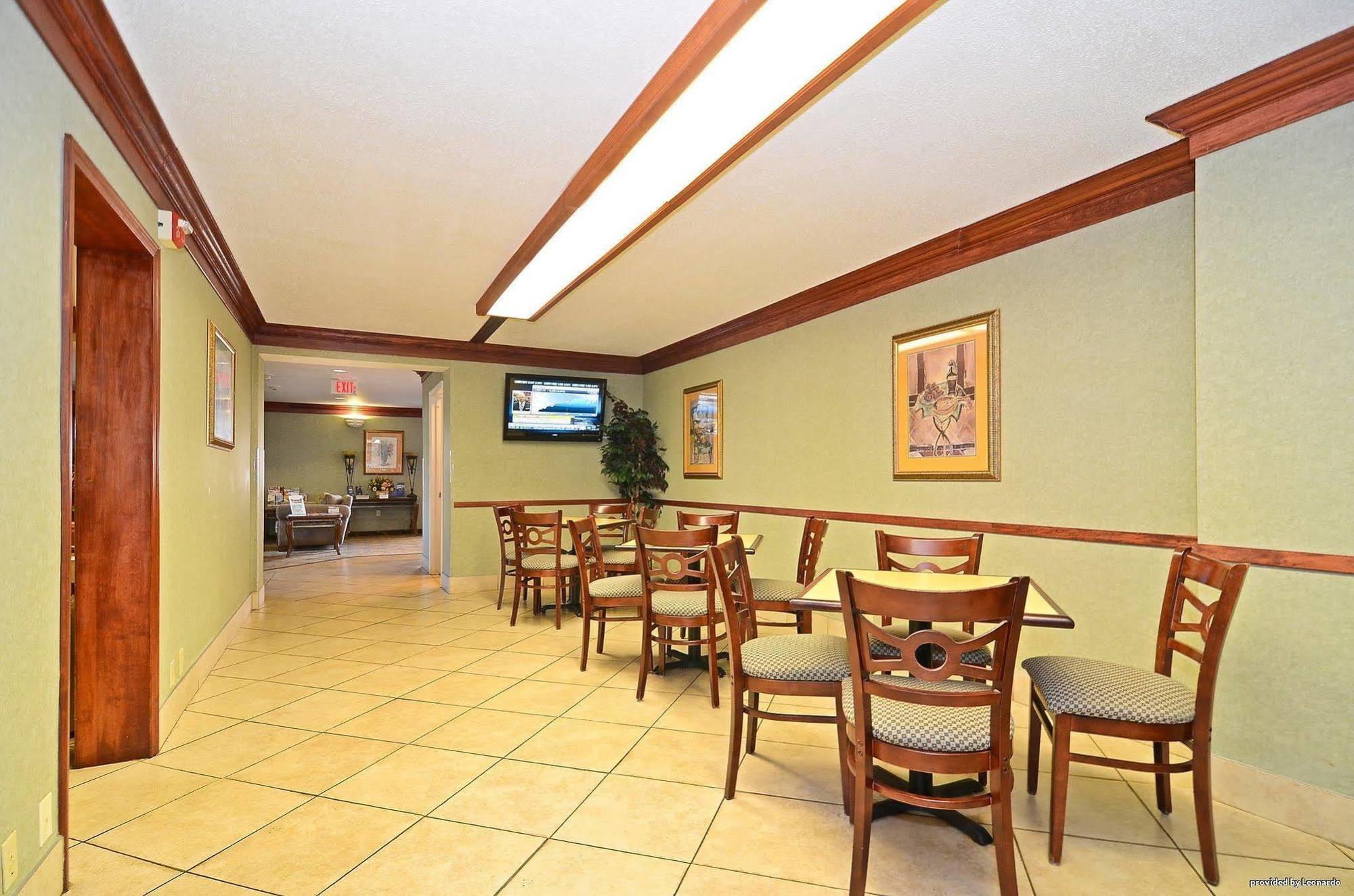 Best Western Executive Inn Battle Creek Ristorante foto